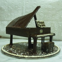piano 4-sized